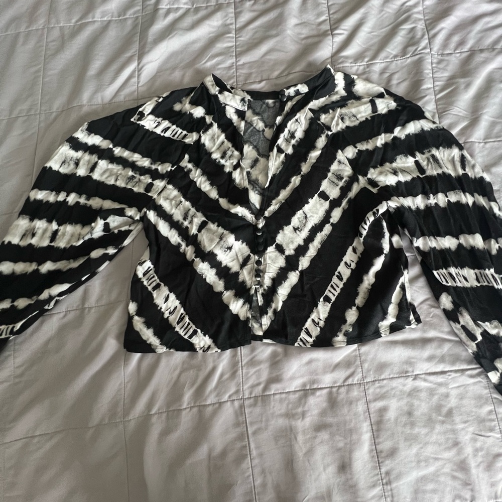 Afrm crop top. Gently used, good condition.